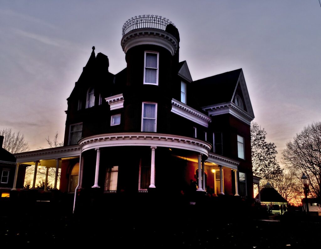 Belmont County Victorian Mansion Museum at Sunset